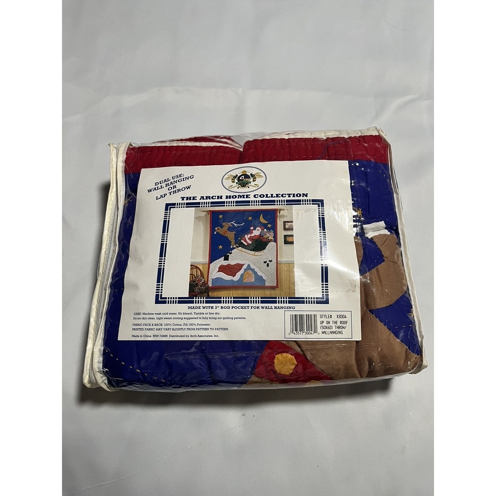 The Arch Home Collection ,"Up ON The Roof" Santa Sleigh Quilted Lap Throw/ Wall‎